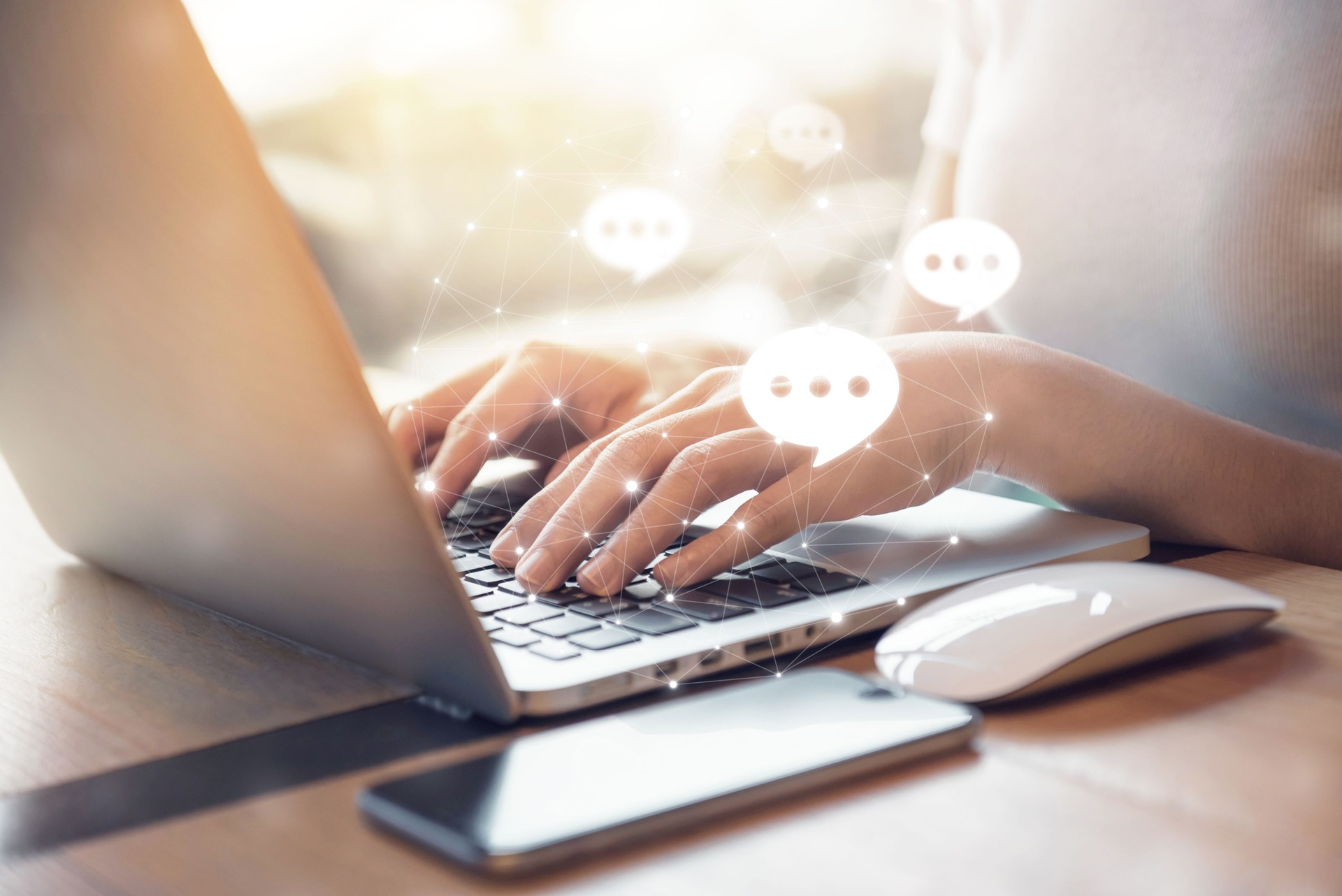 Live Chat Chatting on application Communication